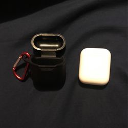 AirPods 1st Generation with case