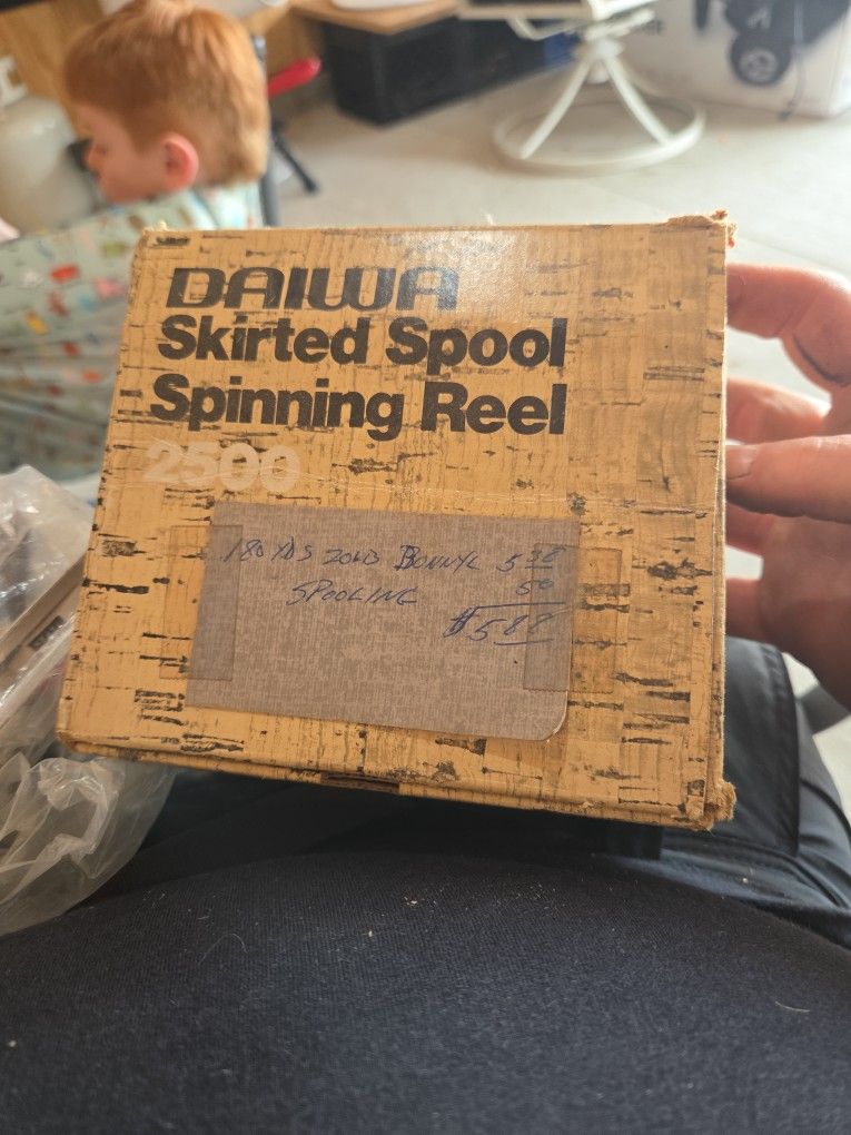 Daiwa skirted Spool Spinning Reel 2500