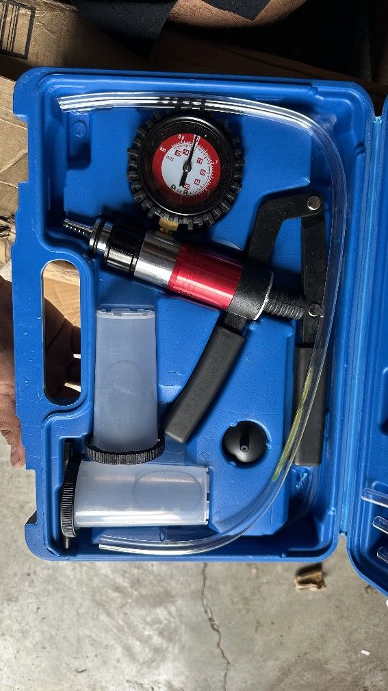 Brake Bleeder