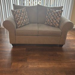 Queen Sz Sofa Sleeper &love Seat
