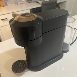Nespresso Vertuo Next Machine