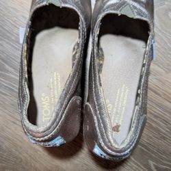 TOMS Metallic Wedge Shoes 6W 
