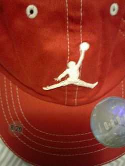 Size 8 kids hat