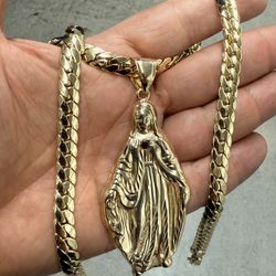 14k Premium Real Gold Plated Virgin Mary Pendant And Necklace 