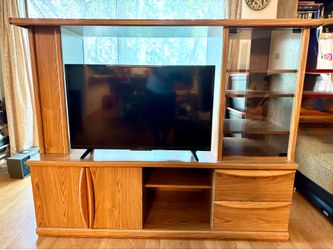 Palliser TV Entertainment Center