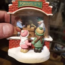 1988 Hallmark Kringle's Ordament 