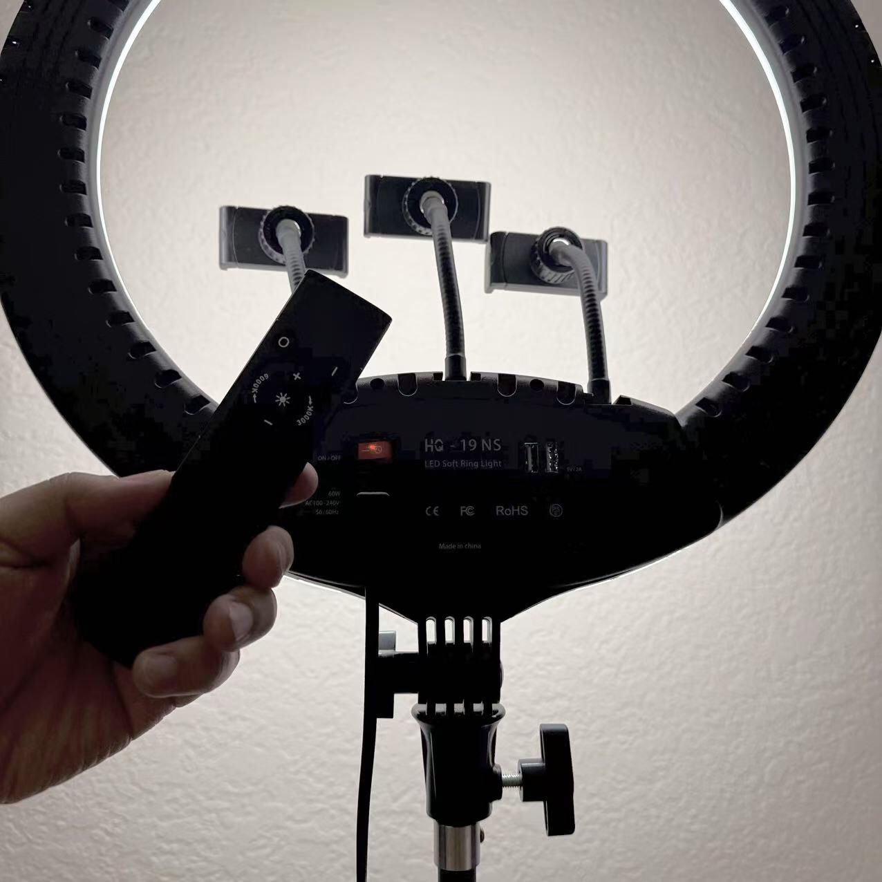 Extra Large 19” Ring Light NEW