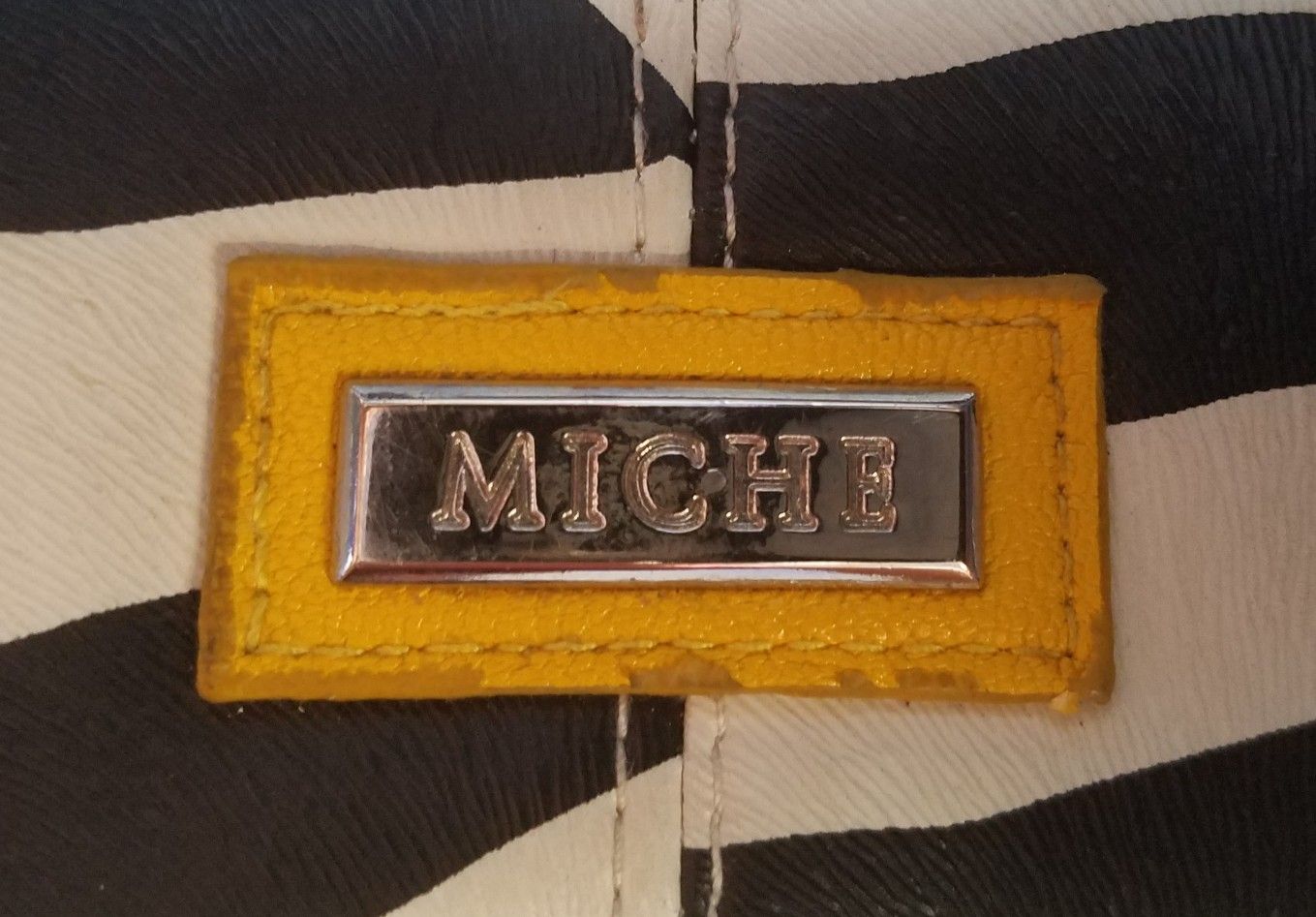 MICHE Purse