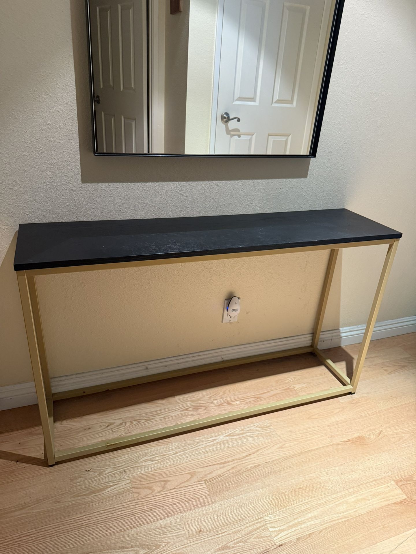 Entryway Console Table