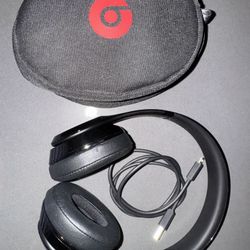 all black beats solo3