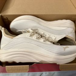 Puma Women’s Sneakers 