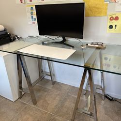 Tempered Glass Desk With Metal Legs 