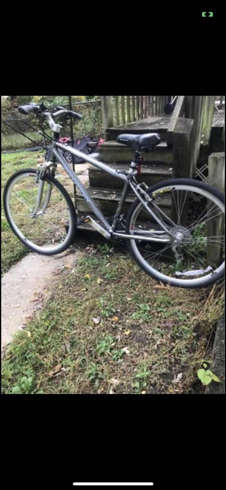 Schwinn Trailway Hybrid bike