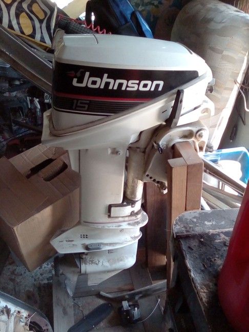 Johnson 15 HP Outboard Motor