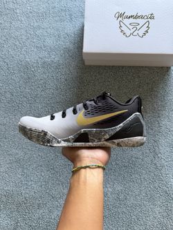 Nike Kobe 9 EM Low Protro Mambacita