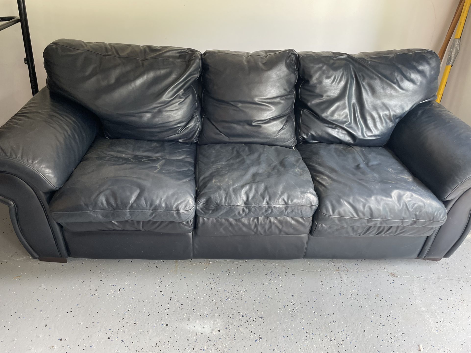 Leather Couch Dark Blue Art van