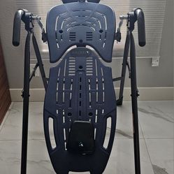 Teeter Inversion Table for spinal decompression 