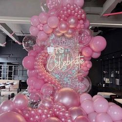 Local Balloon Artist!