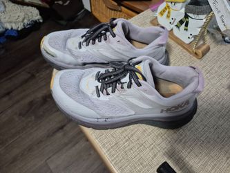 Hokas women's 8.5