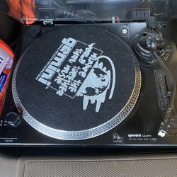 Gemini DJ Turntables XL1800Q II