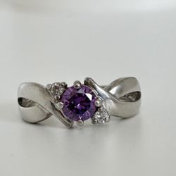Silver Ring With Amethyst Stone 