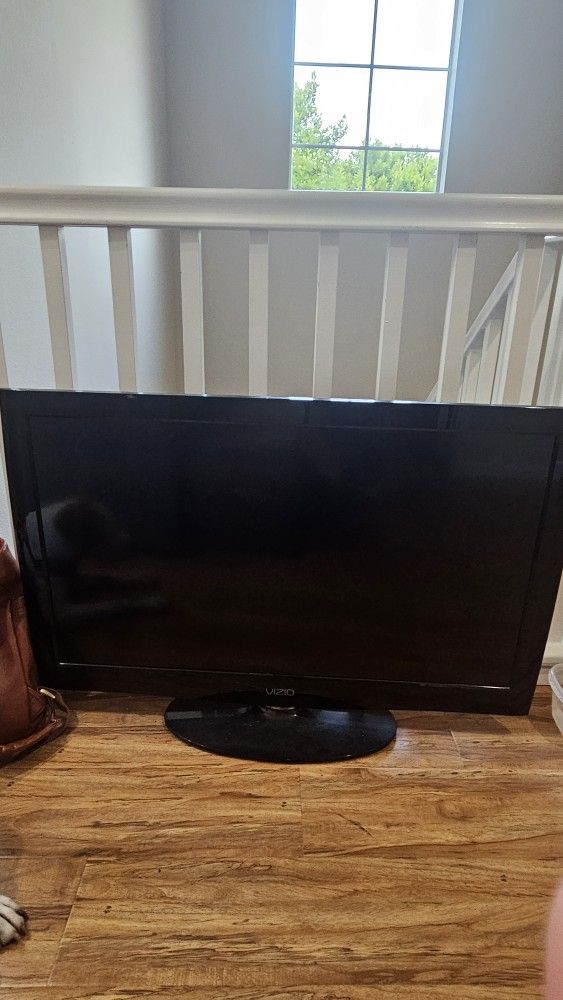 Vizio 40" TV