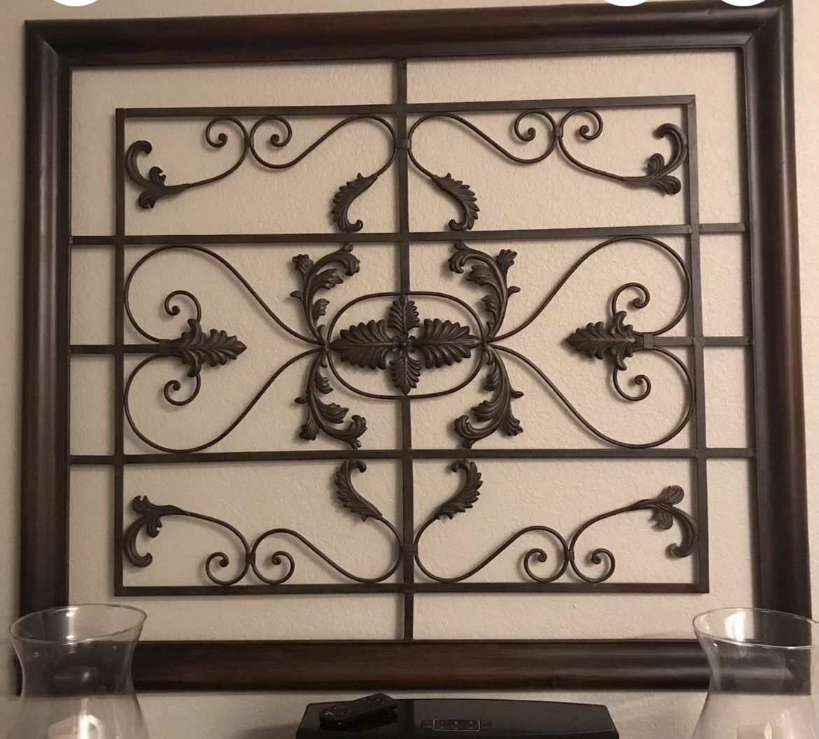 Metal Frame Decor