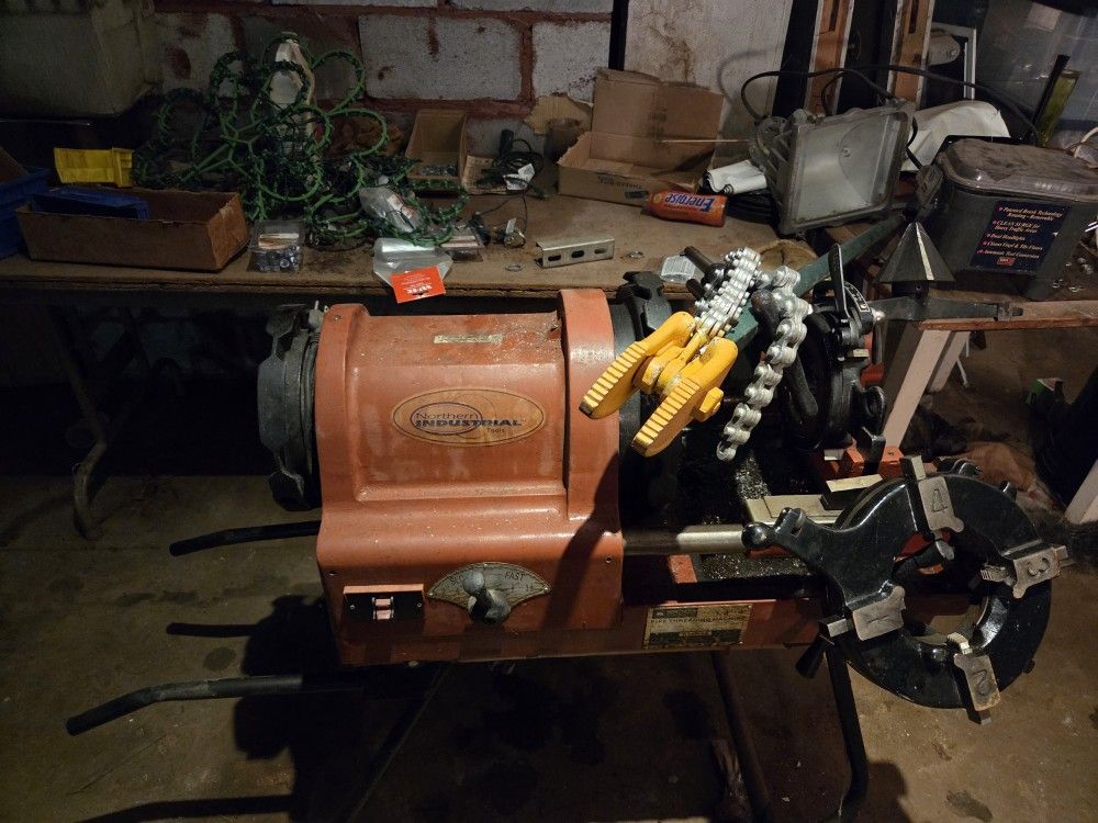 Northern Industrial Threader