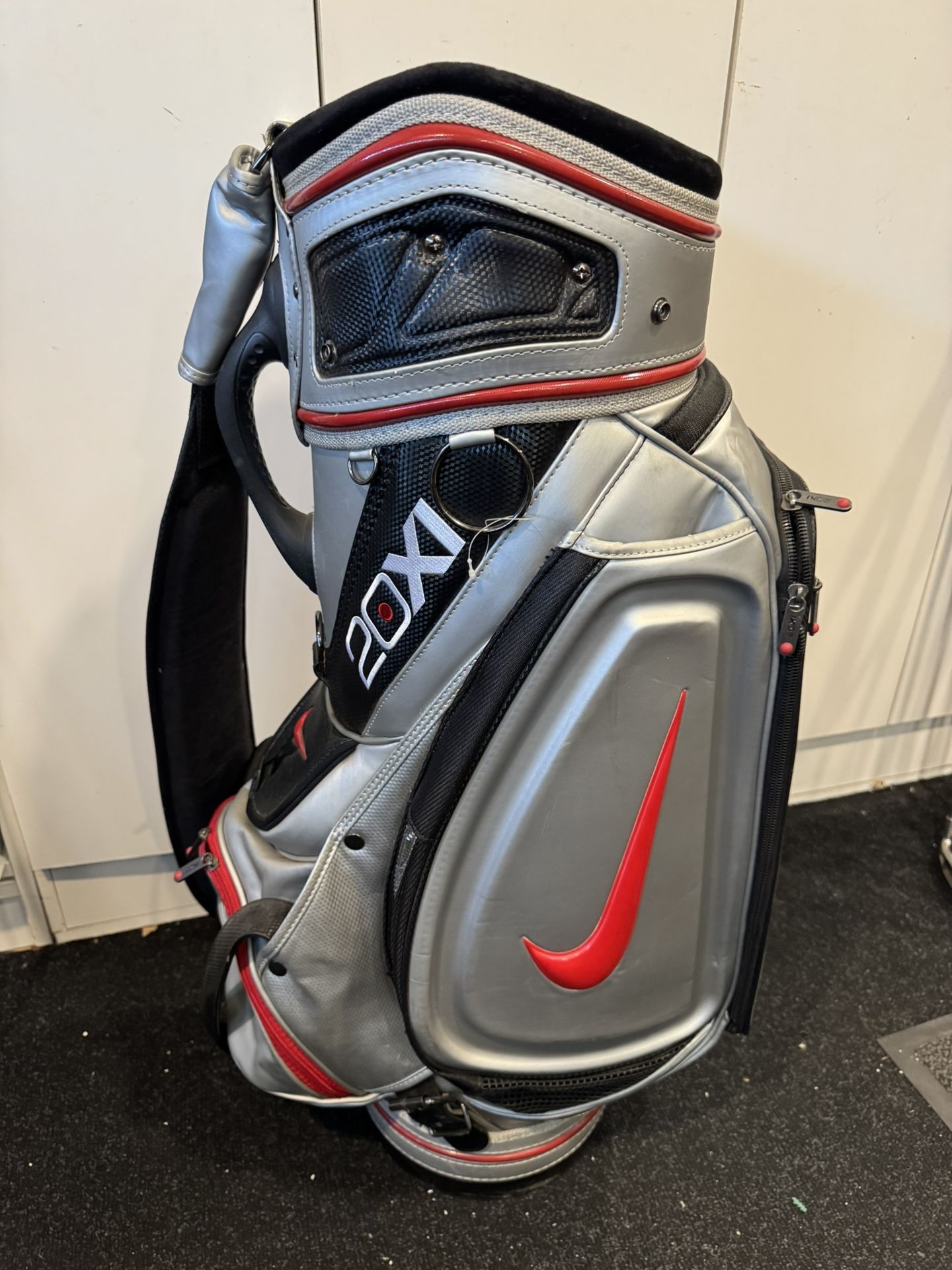 Rare Nike 20Xi Golf Staff Cart Bag