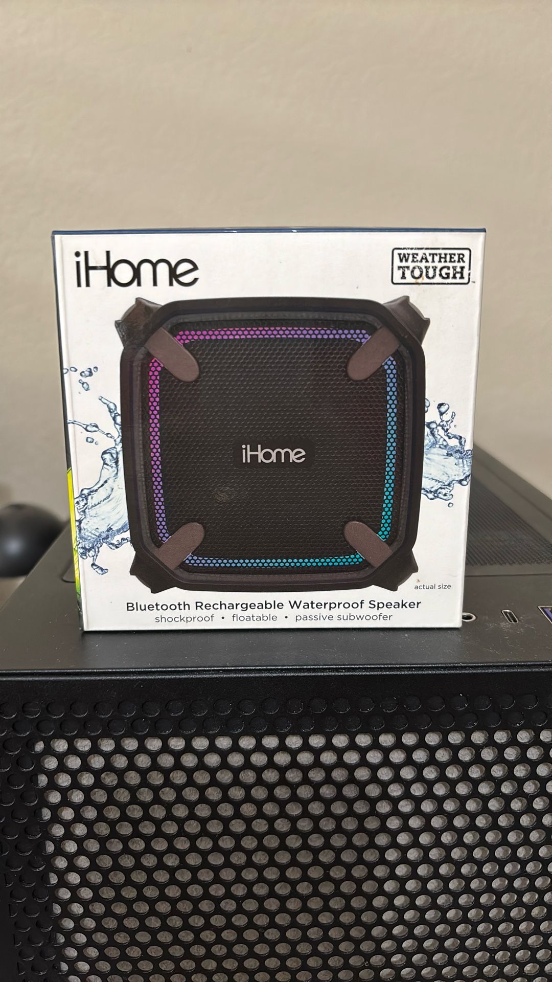 iHome Bluetooth Rechargeable Waterproof Speaker