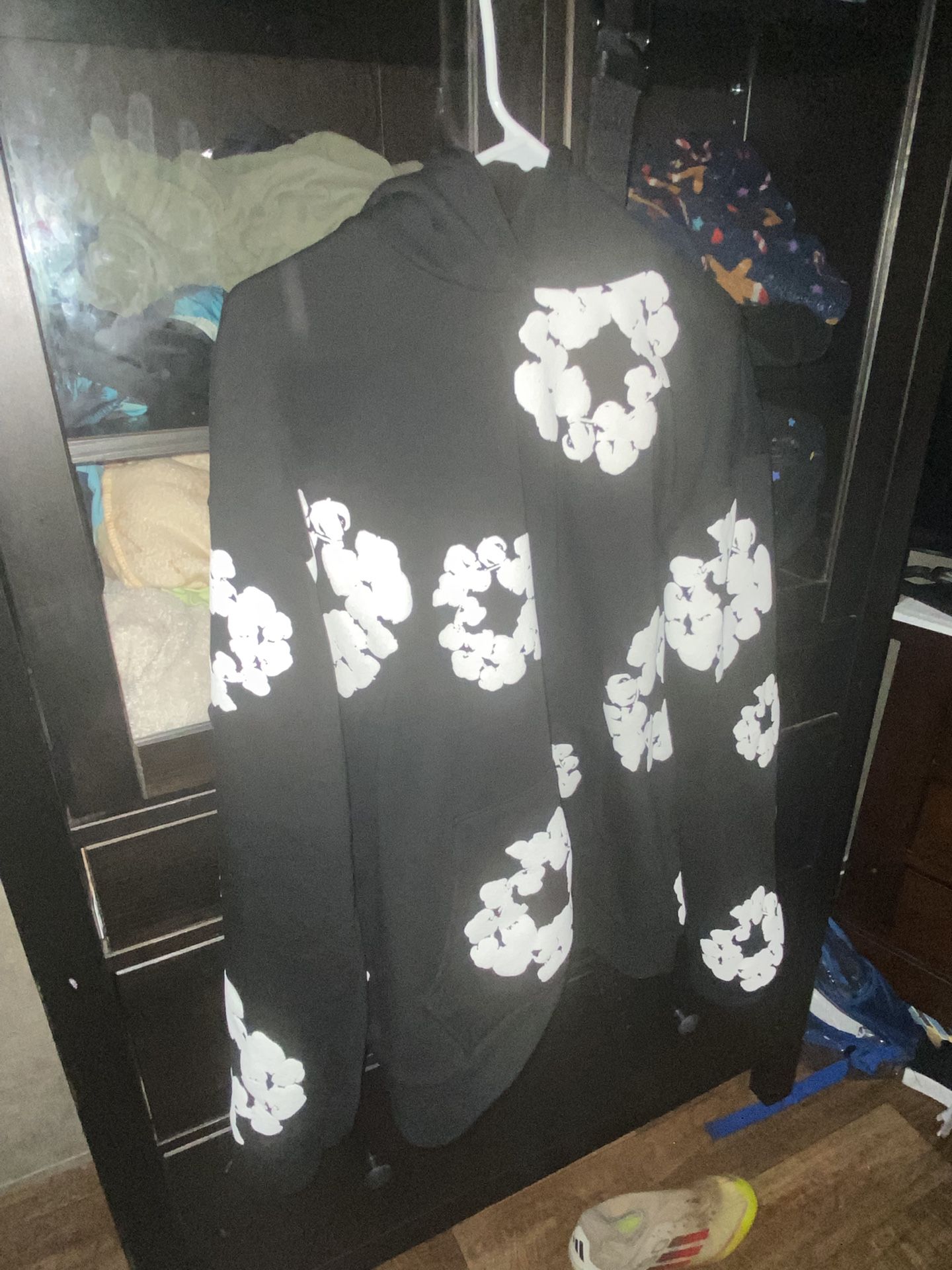 Denim Tear Size Medium