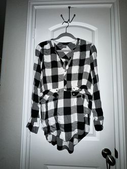 Black and white Plaid Top
