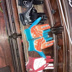 Football Gloves