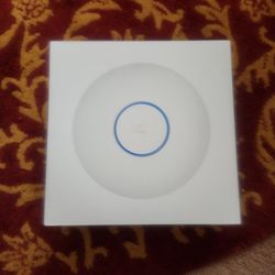 Ubiquiti UniFi 6 Long-Range Access Point