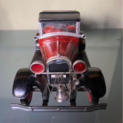 Rare-1928” Fire Chief Model A Jim Beam Whiskey Decanter