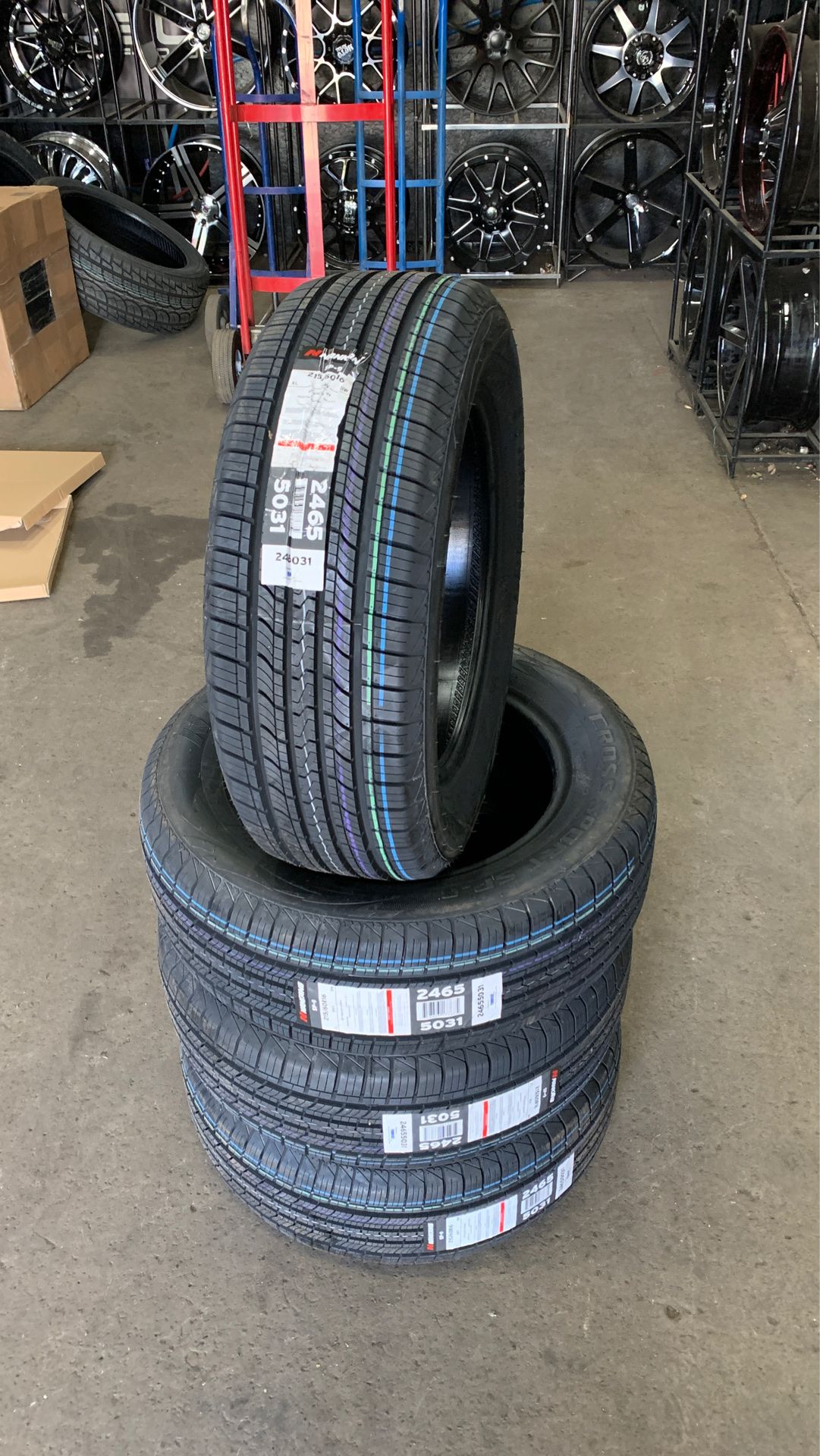 215/60R16 KNANKANG‼️😱WE FINANCE💢🙏