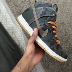Nike SB Dunk High FiveOneO Camo