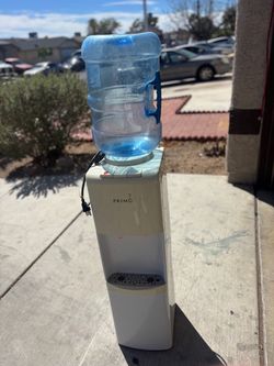 Nevera para agua fría y caliente