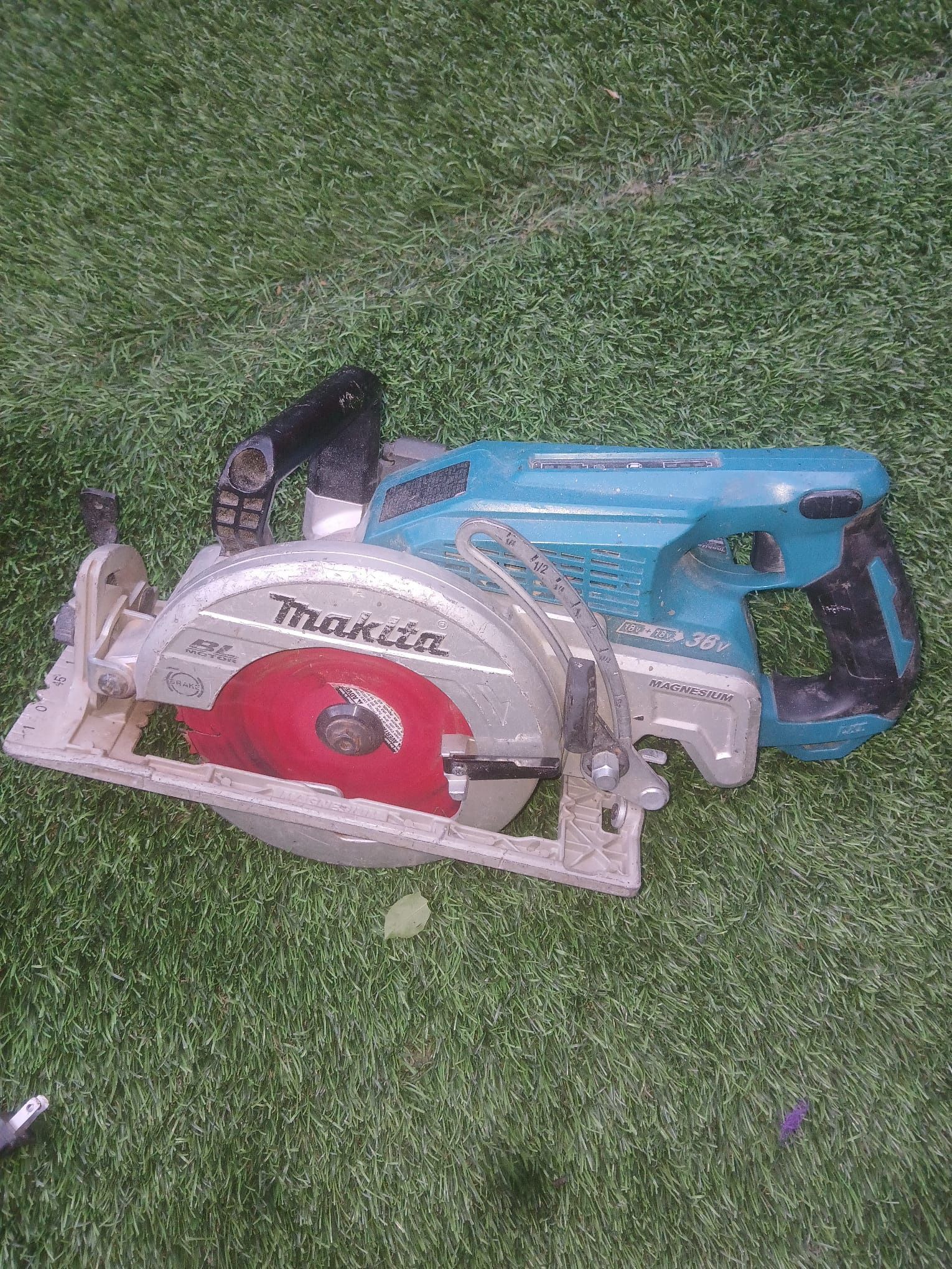 Makita Skilsaw