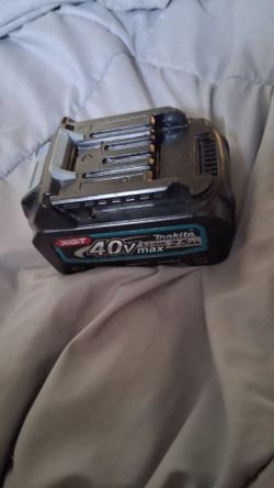 Makita XGT 40V Max 2.5Ah Battery