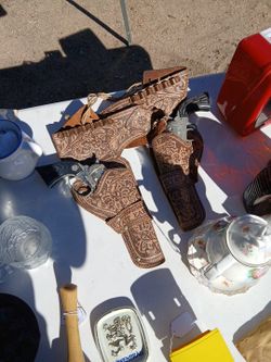 Vintage Toy Cap Guns And Holster