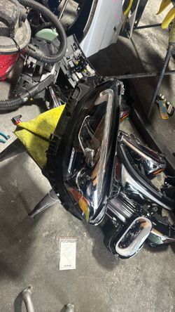2023 2025 Mercedes c300 Drivers, Side, Headlight,