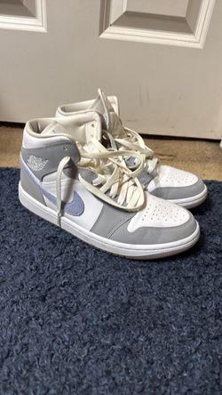 Nike air Jordan’s sz 9 women