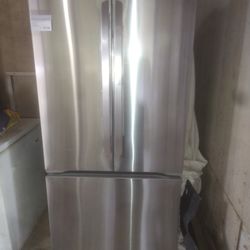 LG French Door Refrigerator 21 Cu. ft. BRAND NEW
