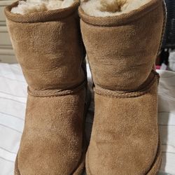 Toddler UGG Boots Size 12 Chestnut