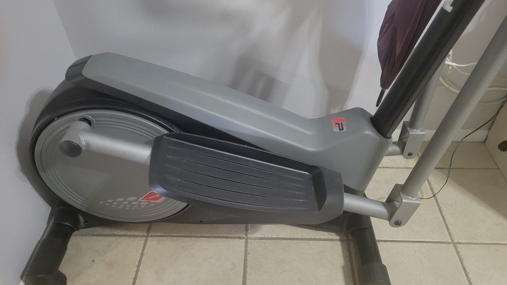 Proform Cadence LE Eliptical 