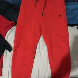 Nike Tech Sweat Pants