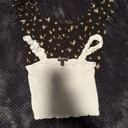 Forever 21 Cropped Tops Size L