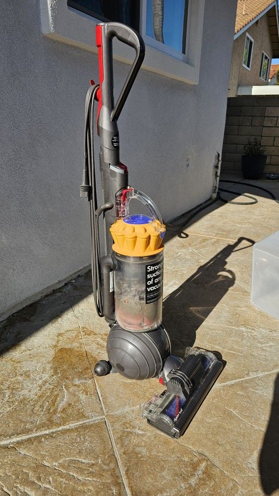 Dyson Vacuum
