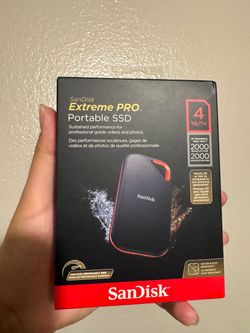 SanDisk Extreme PRO 4TB USB-C Portable External SSD